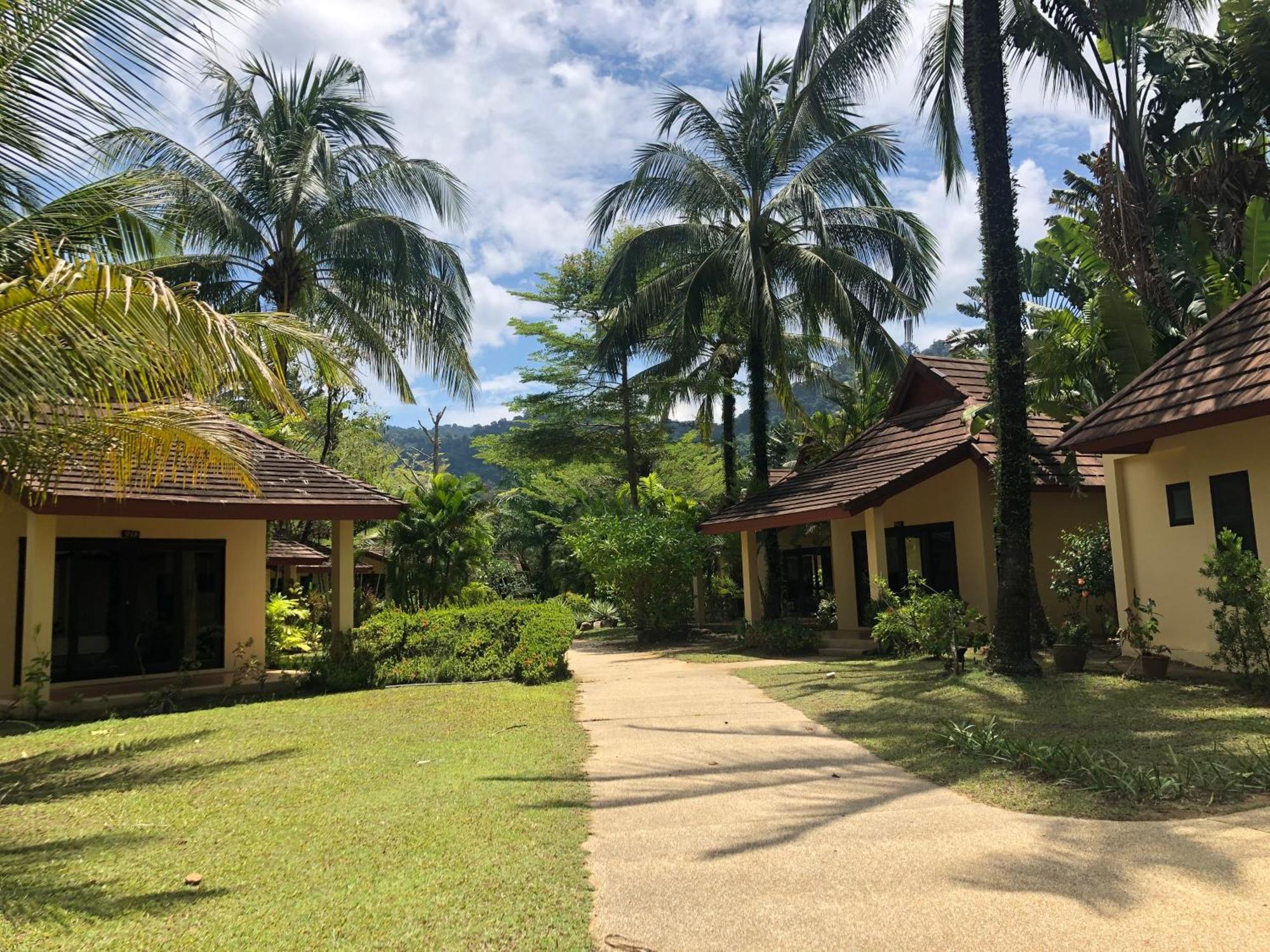 Nang Thong Beach Resort 카오락 외부 사진