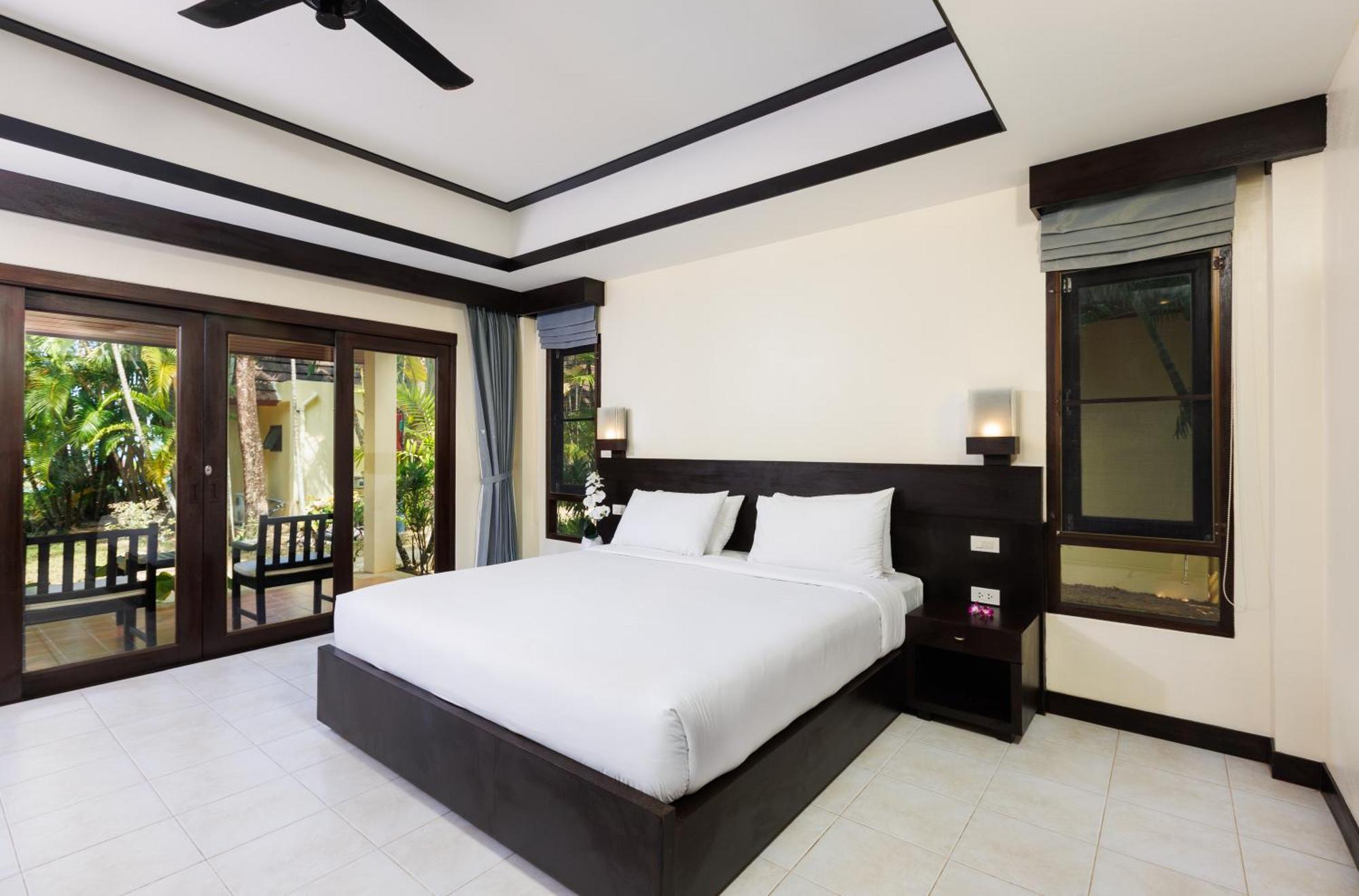 Nang Thong Beach Resort 카오락 외부 사진